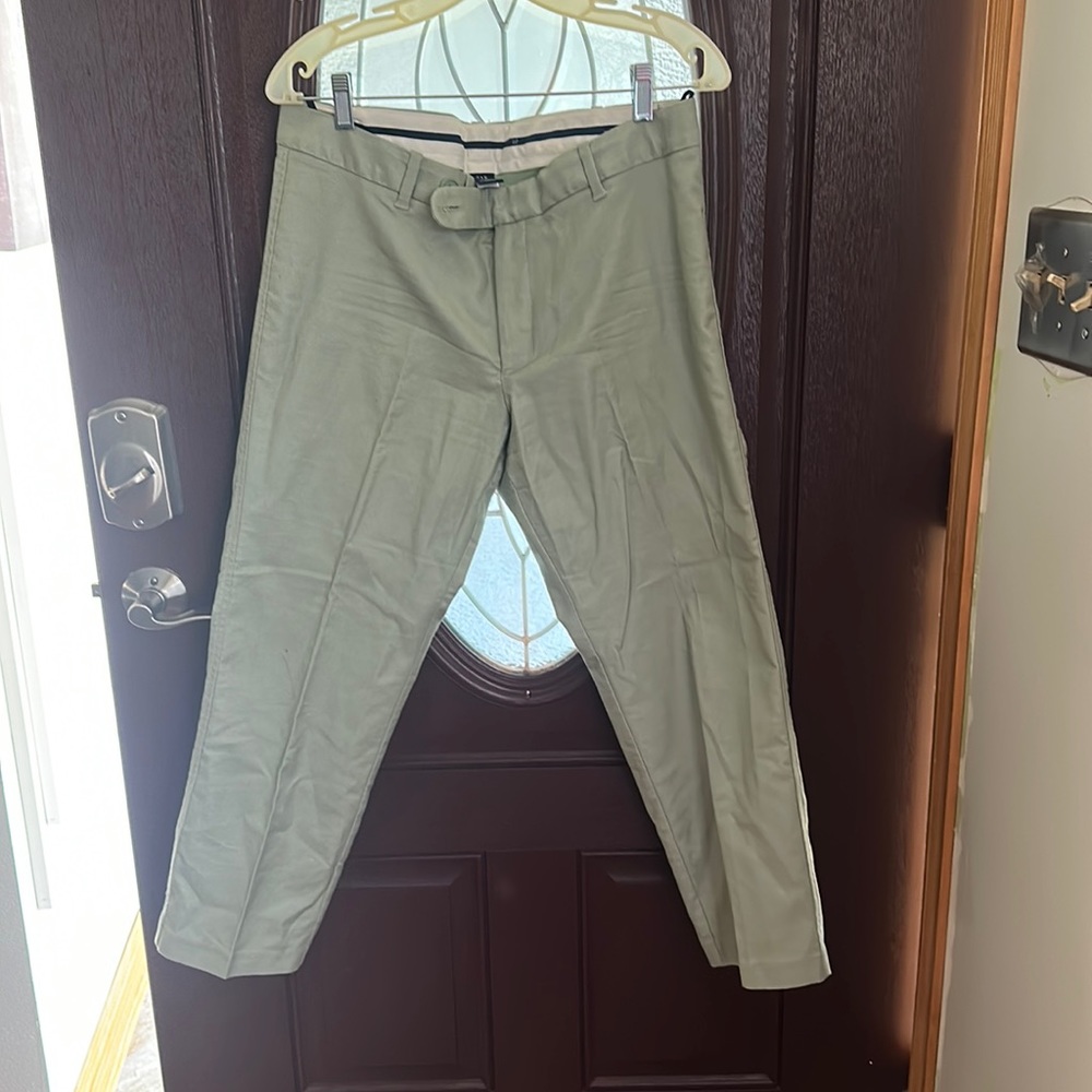 Mint green gap capris